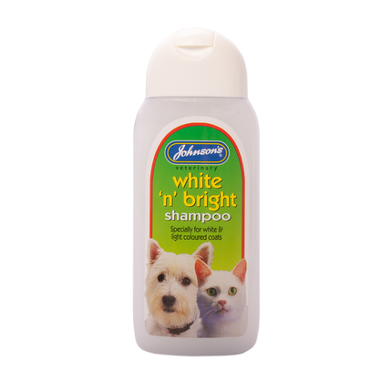 Johnsons White 'n' Bright Shampoo 200ml